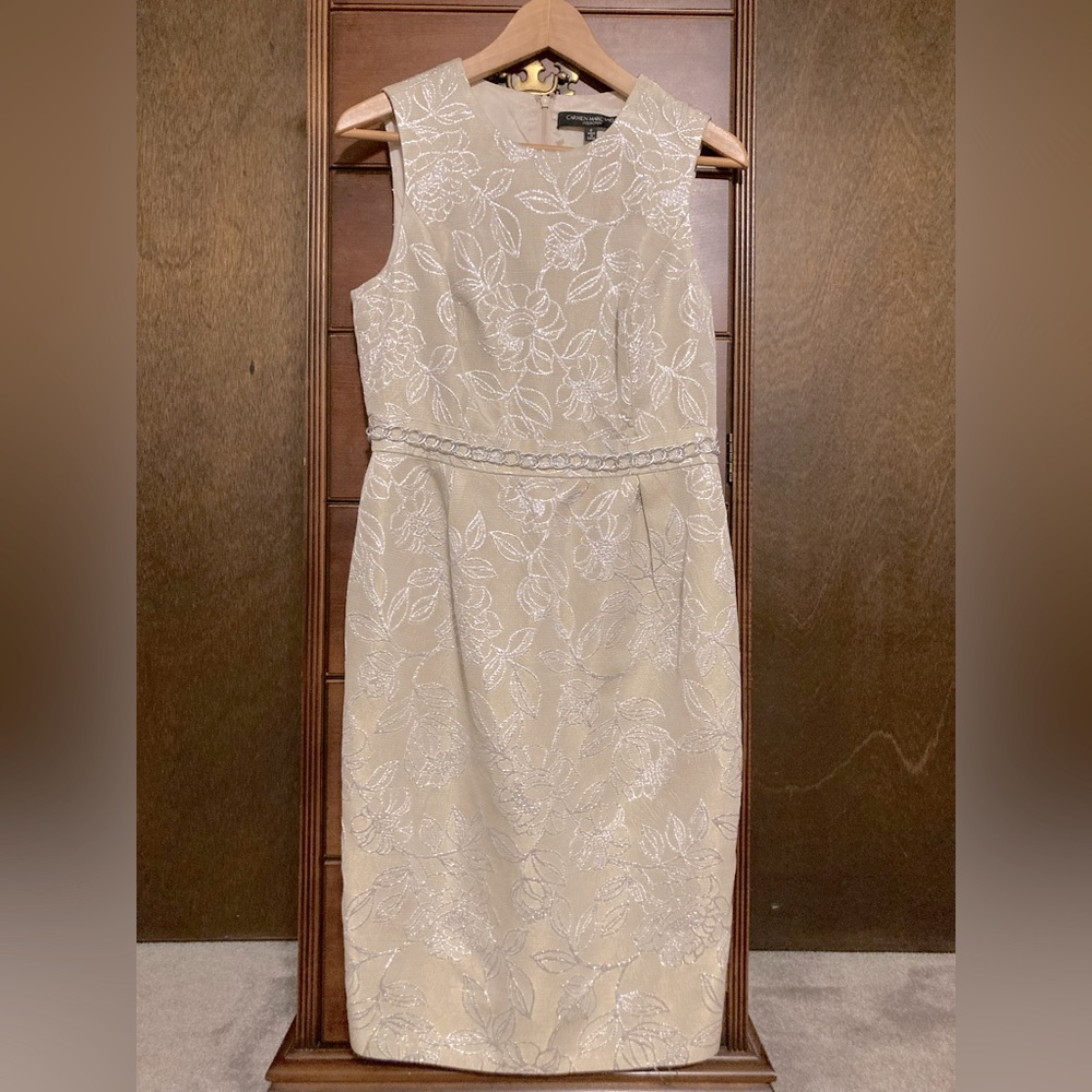 Carmen Marc Valvo Cream Cocktail Dress Size 6